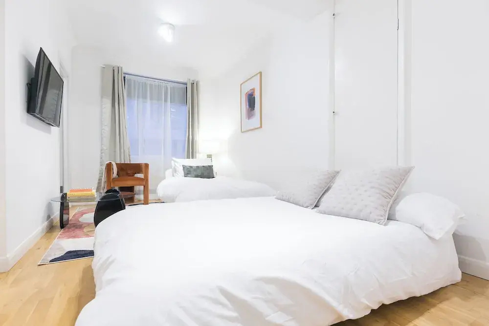 Perfectly Located Apartment Above Tube Station