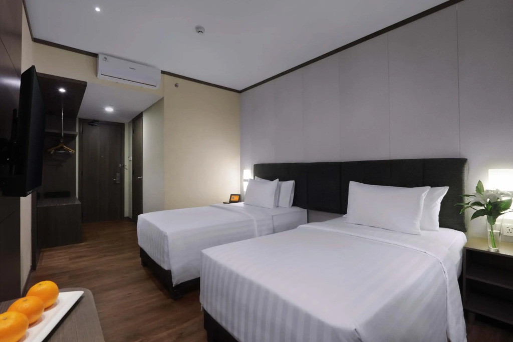 Harper Premier Nagoya Batam