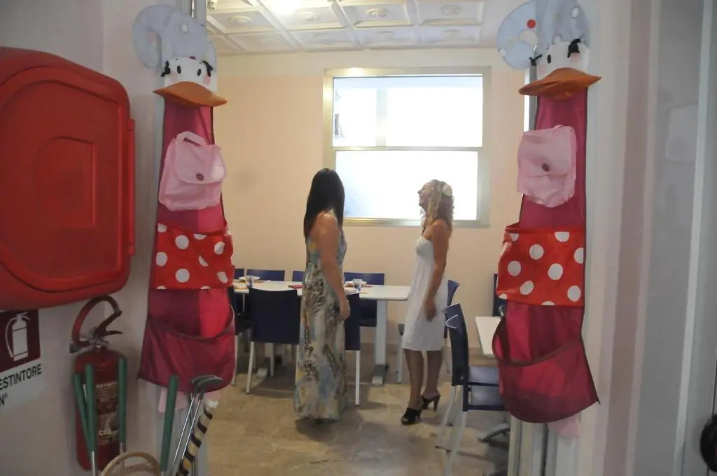 Hotel Embassy
