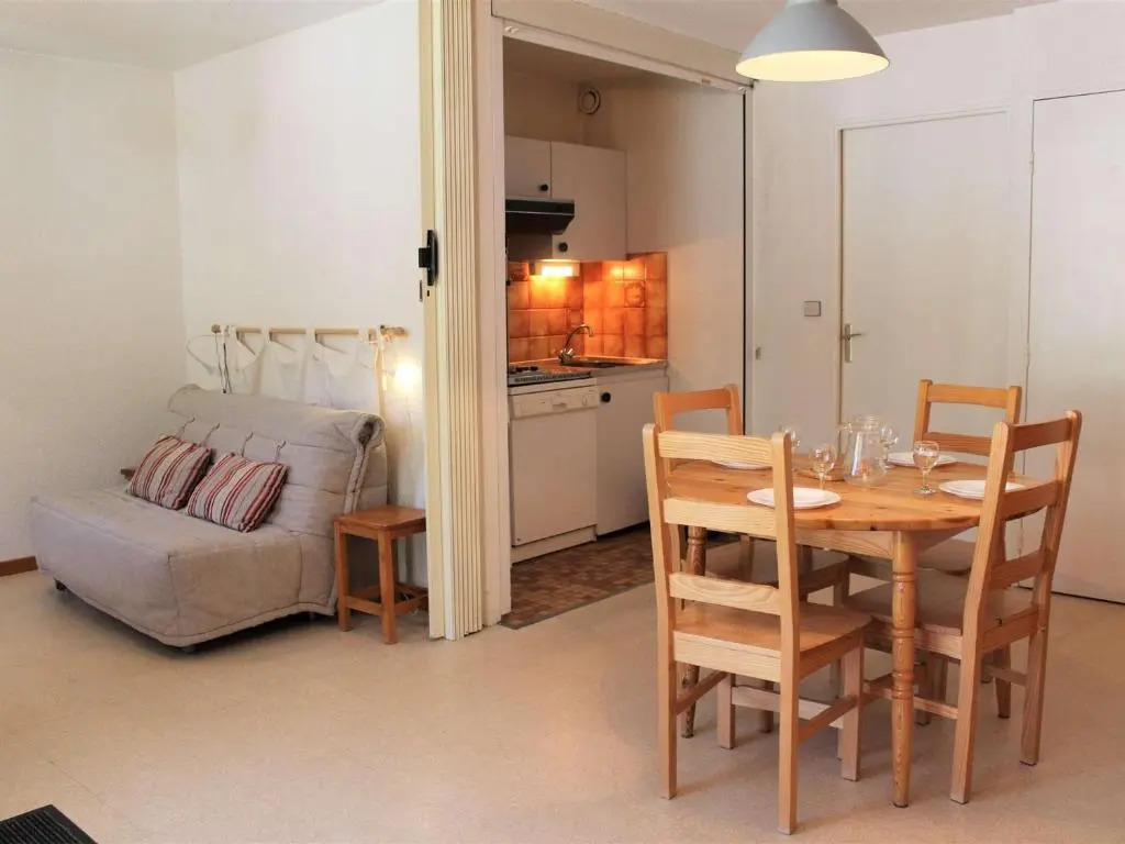 Appartement Vars, 1 pièce, 6 personnes - FR-1-330B-138