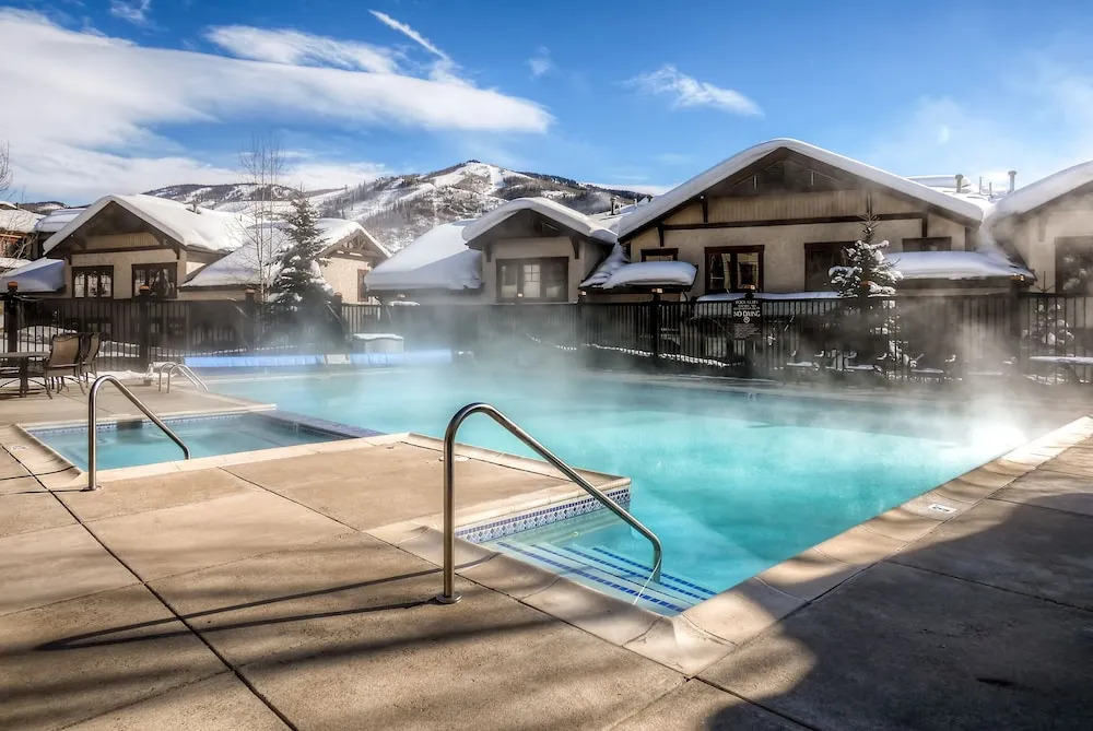EagleRidge Lodge and Townhomes