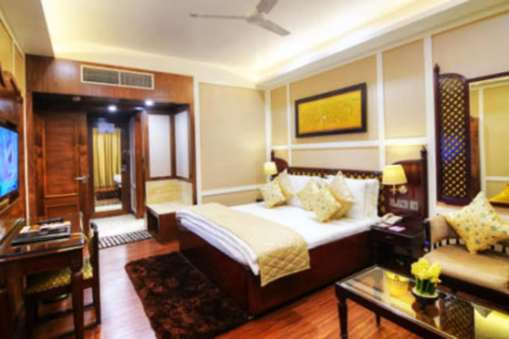 Chanakya Hotel, Patna