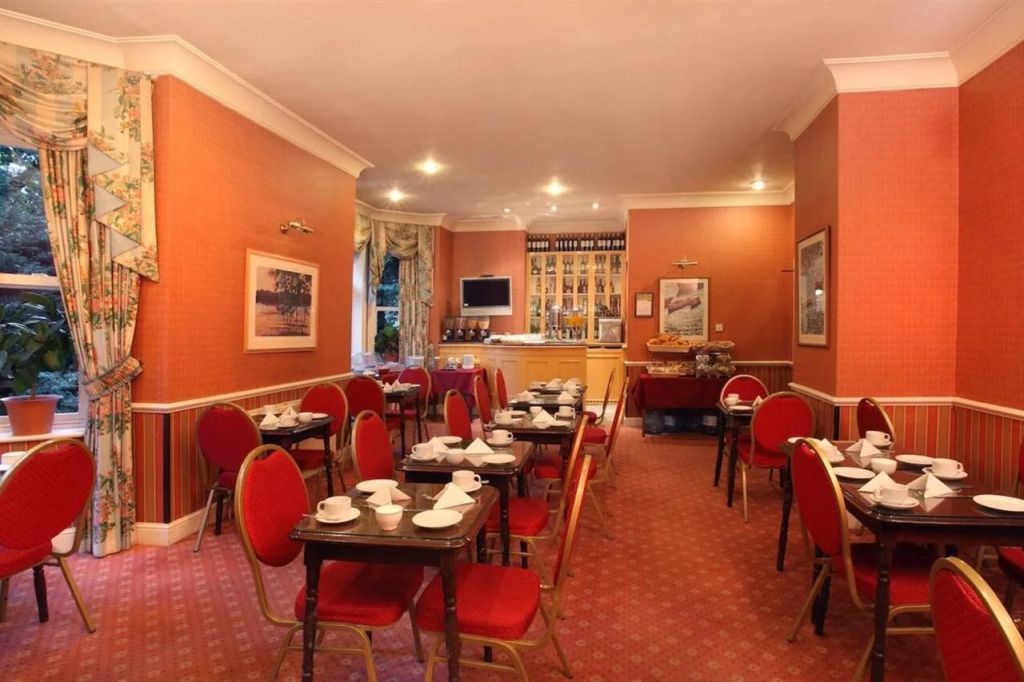 Langorf Hotel
