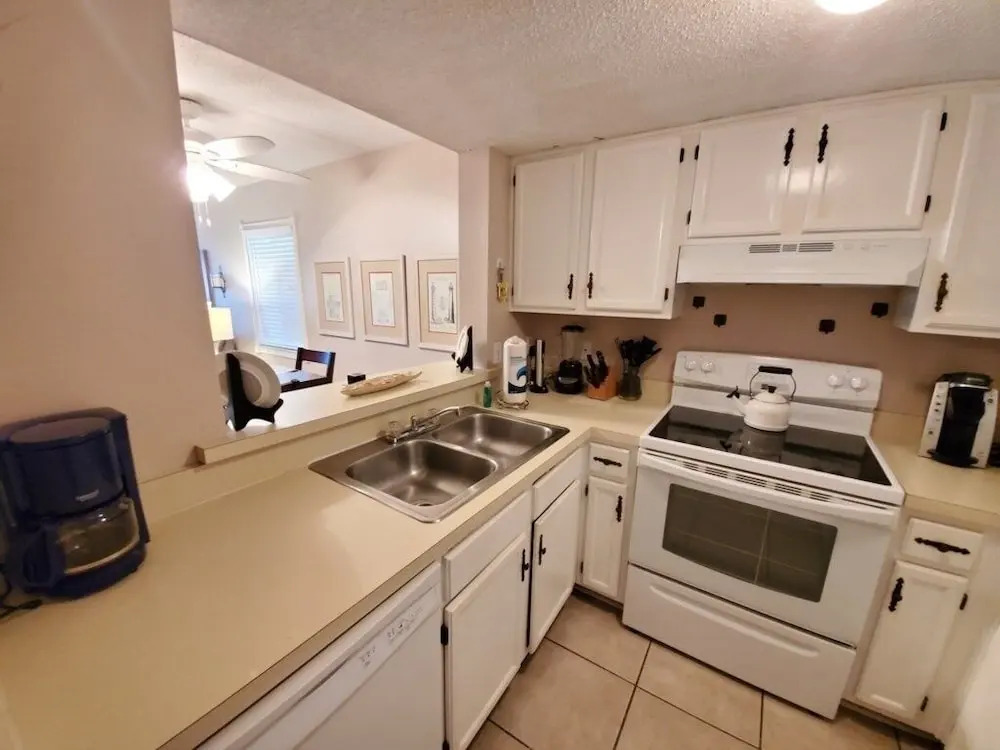 St. Augustine Ocean And Racquet 3102 2 Bedroom Condo by RedAwning