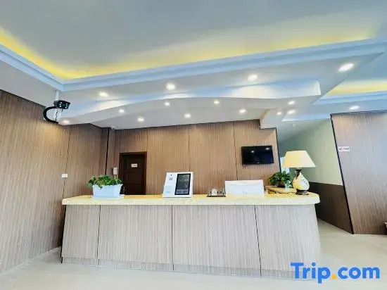Le 8 Chain Hotel (Bengbu Zhanggongshan Park)