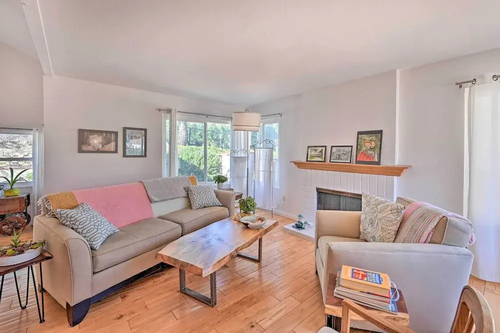 Spacious San Diego House w/ Yard + Patio