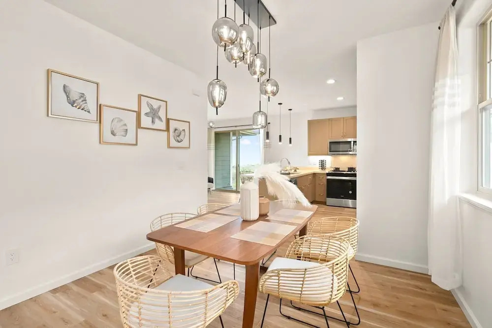 @ Marbella Lane - 2 master suites MT+Ocean Views