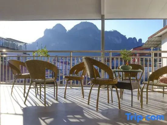 summer hotel