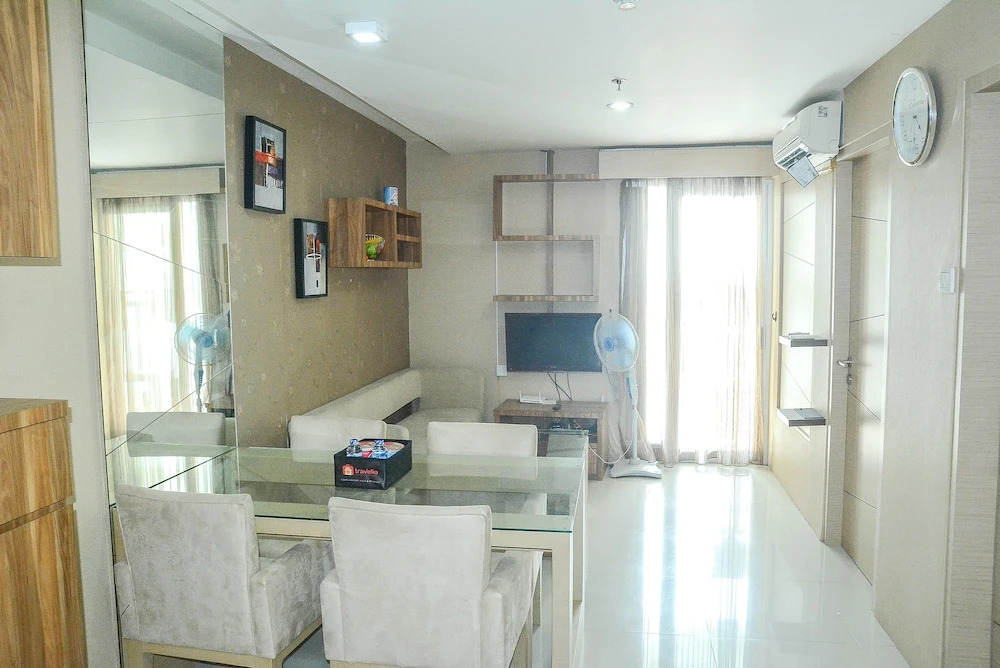 Green Central City Apartment near Shopping Centre