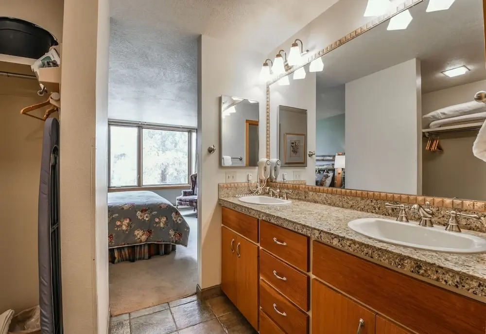 Lodgepole 2015 by SummitCove Vacation Lodging