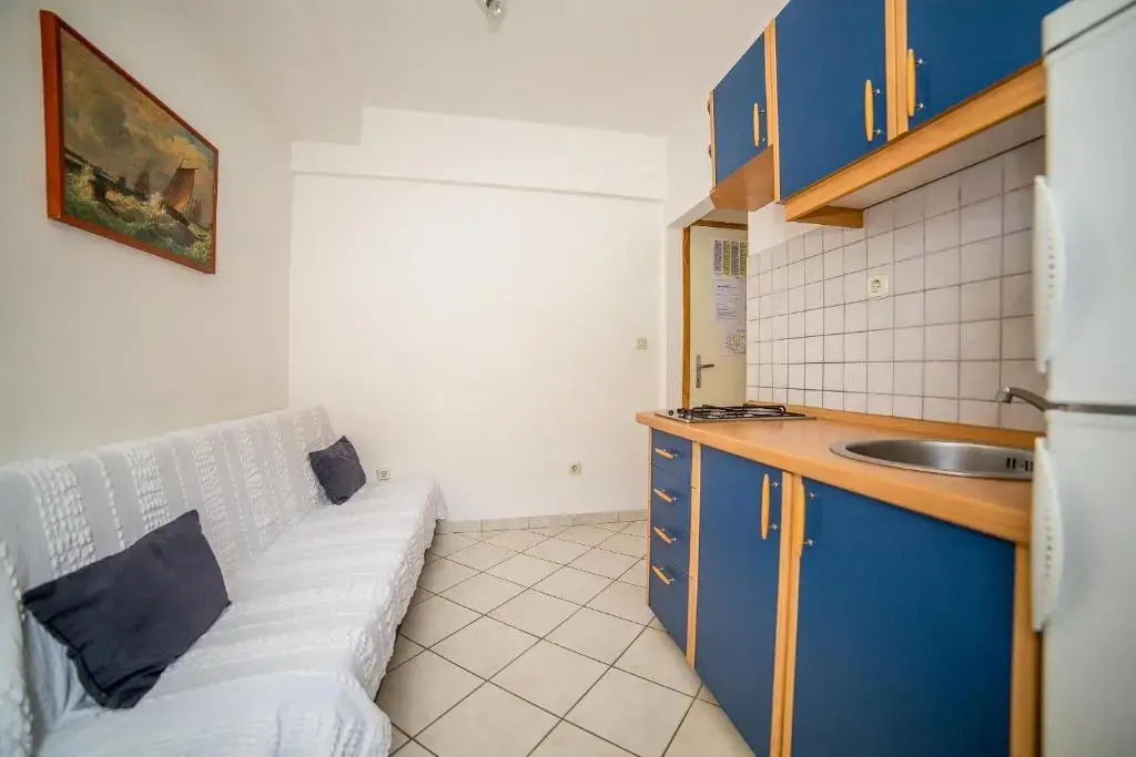 Gulin Apartments
