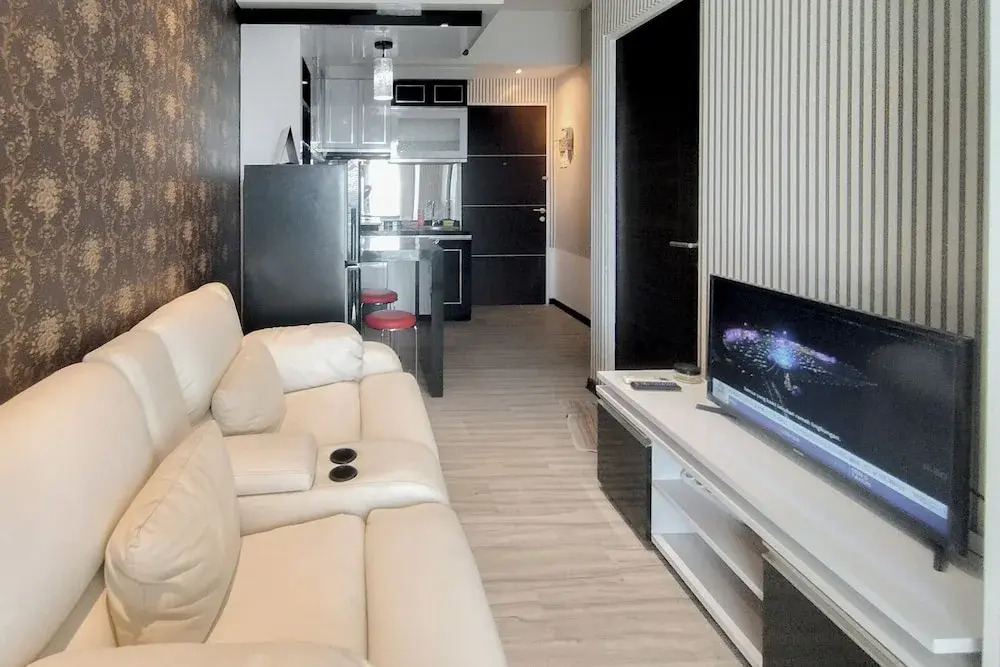 Monochromatic Modern 1Br At Tamansari Prospero Sidoarjo Apartment