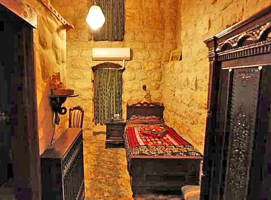 Jerusalem Hotel
