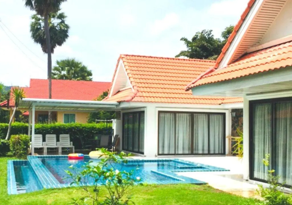 Baan Golden Pool Villa