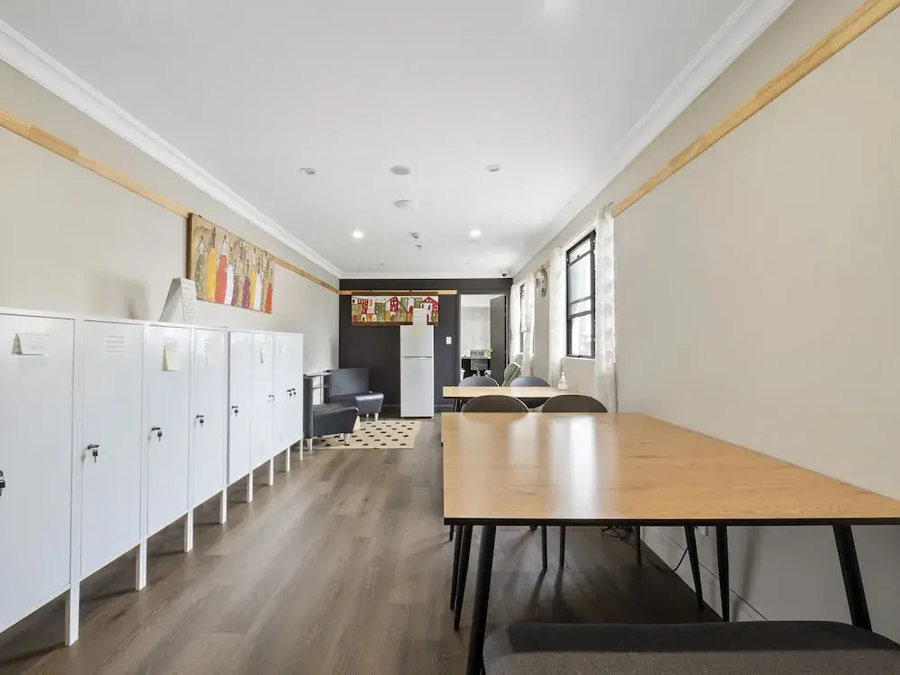 Surry Hills Budget Hotel - Near Oxford Street
