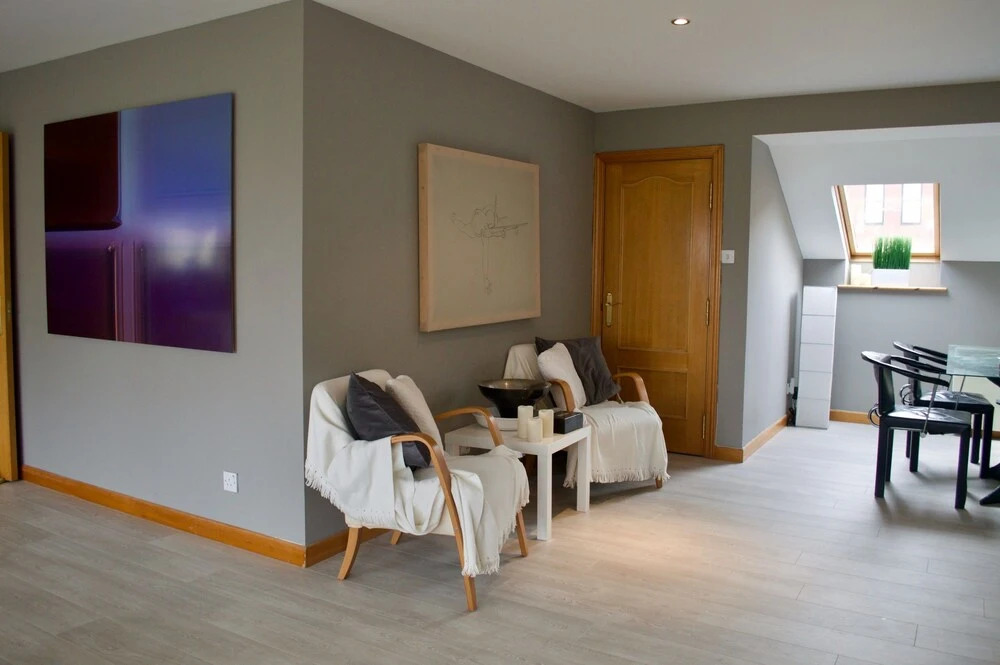1 Bedroom Apartment With Balcony