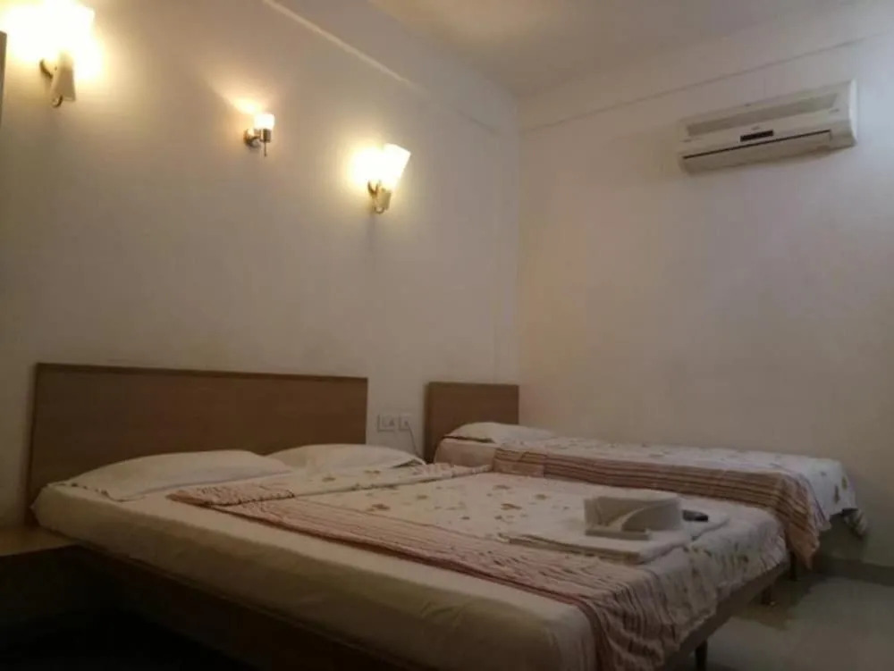Hotel Surbhi