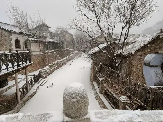 ATRIUM Fengzhu Homestay (Gubeikoushuizhen Shop)