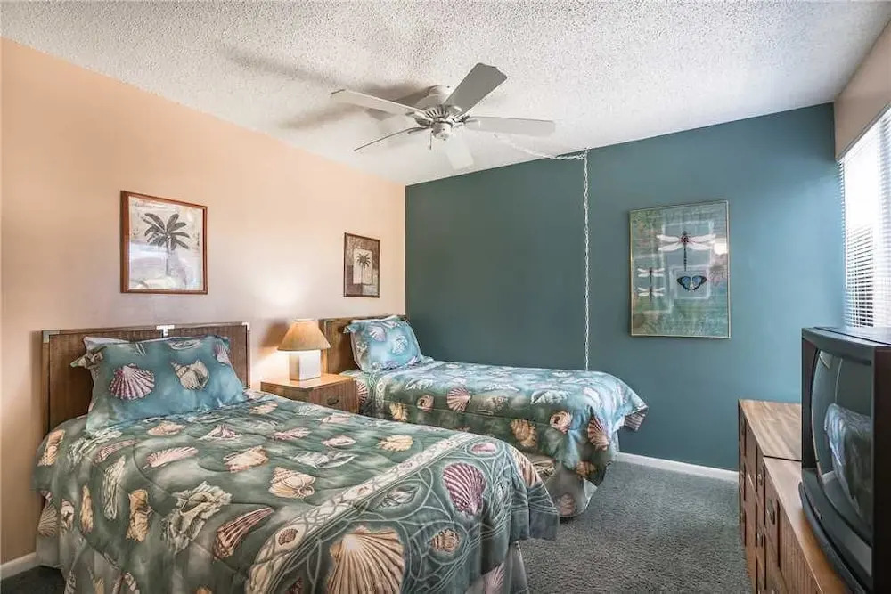 Palma Del Mar Unit 210B - Two Bedroom Condo