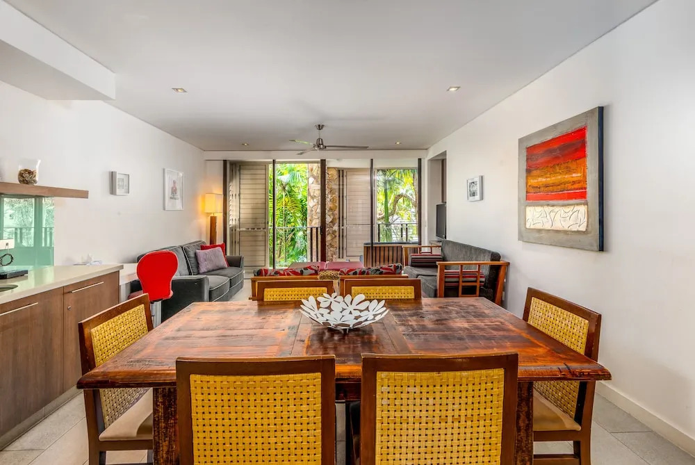 Luxury Apartment at Sea Temple Palm Cove 2 Bed 2 Bath