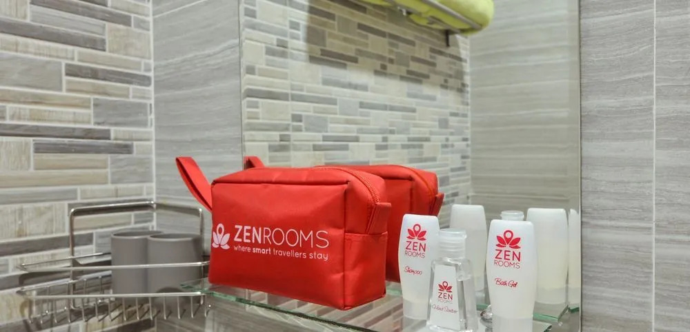 ZEN Rooms Near Stasiun Sudirman