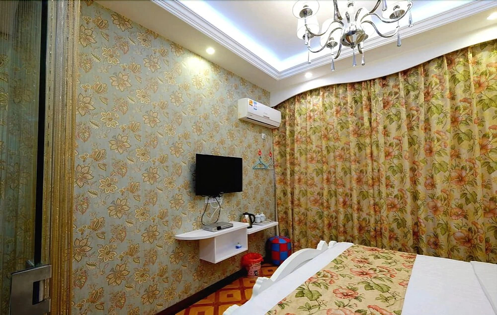 Wuzhen Zhenhe Inn