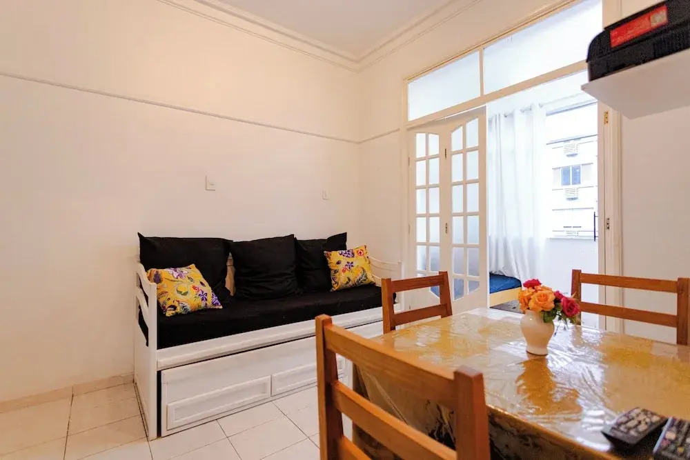 SUH Copacabana 103 Posto 6