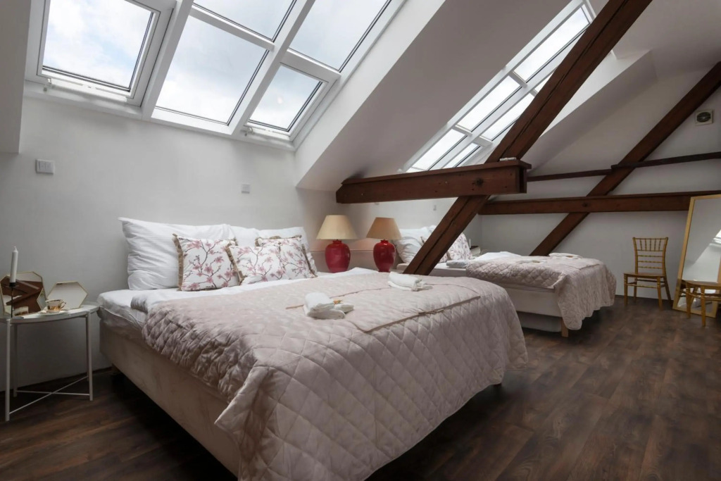 Wager Stays - Golden Tree Loft in the Heart of Prague