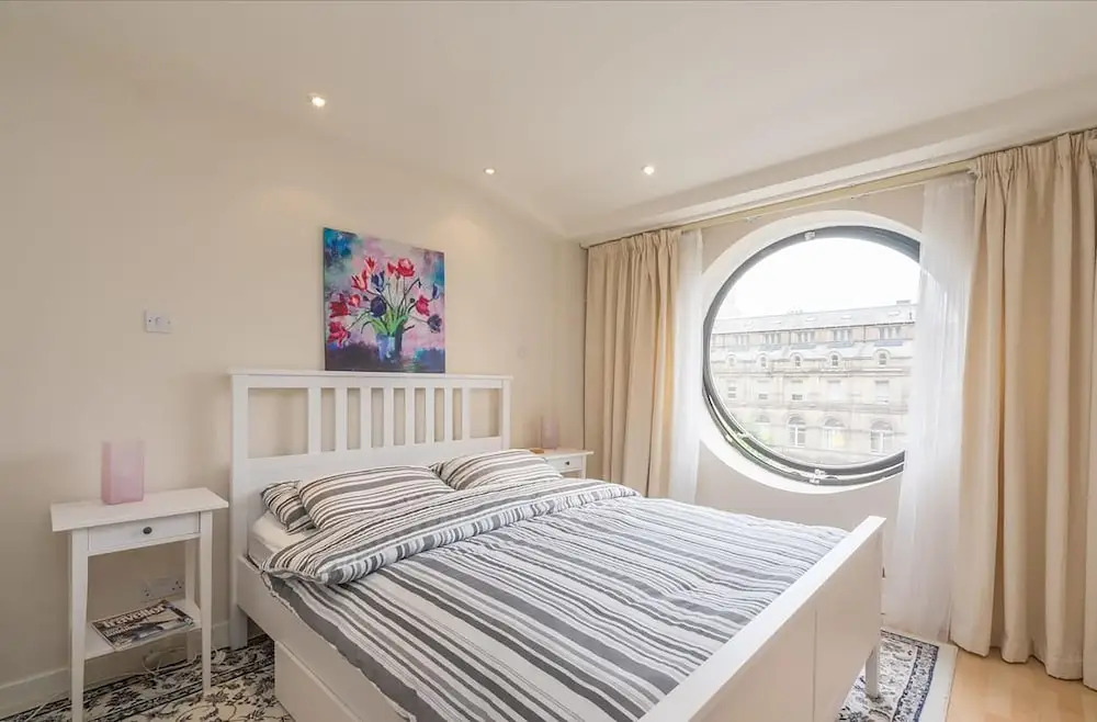 City Center Apartment - Superb Location