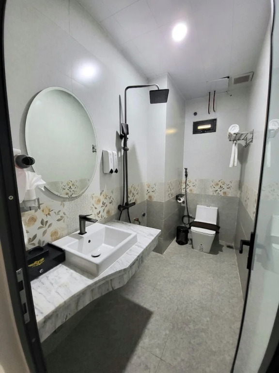 Nam Hong Hotel