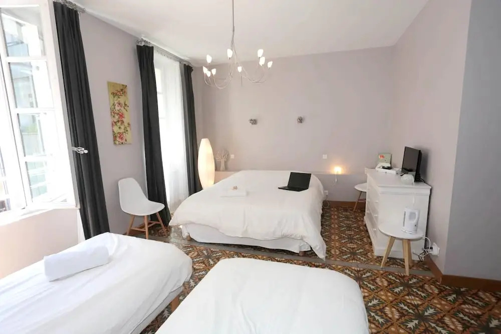 House With 6 Bedrooms In Avignon