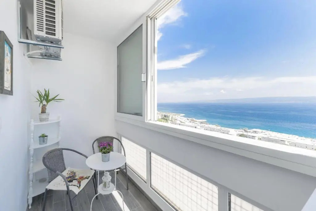 FM Apartments