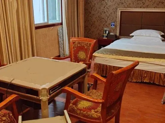 Tongjiang Xiangrui Hotel