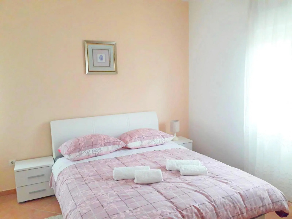 Apartments Burmeta