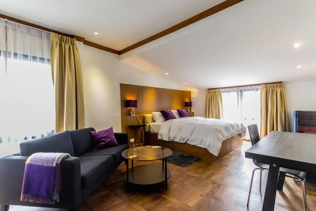Wonderful & Central Dasiri Townhouse 5BR
