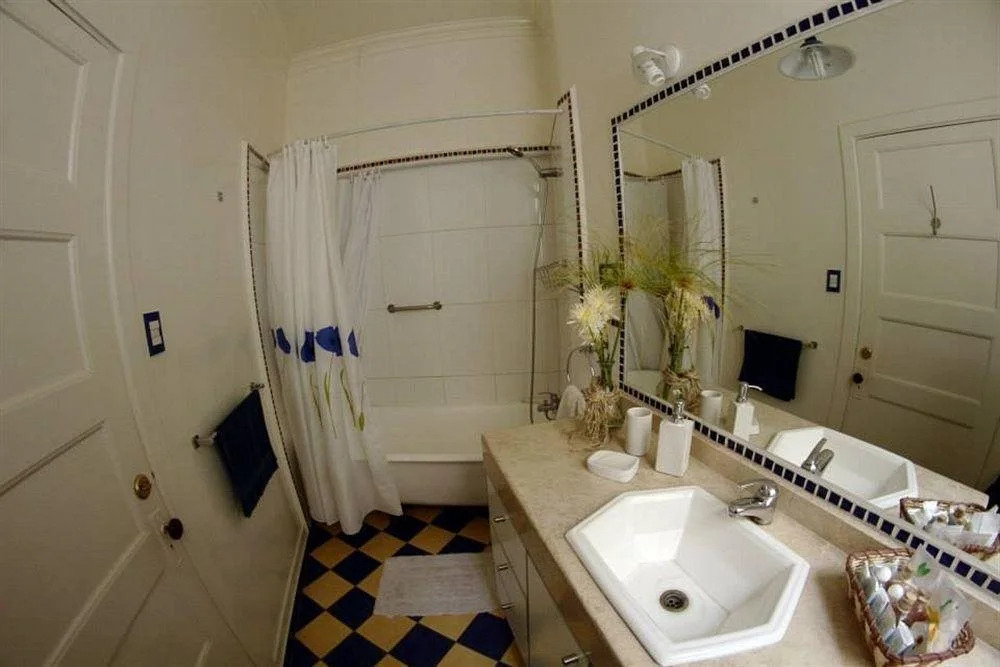 Ottavia Hostelling