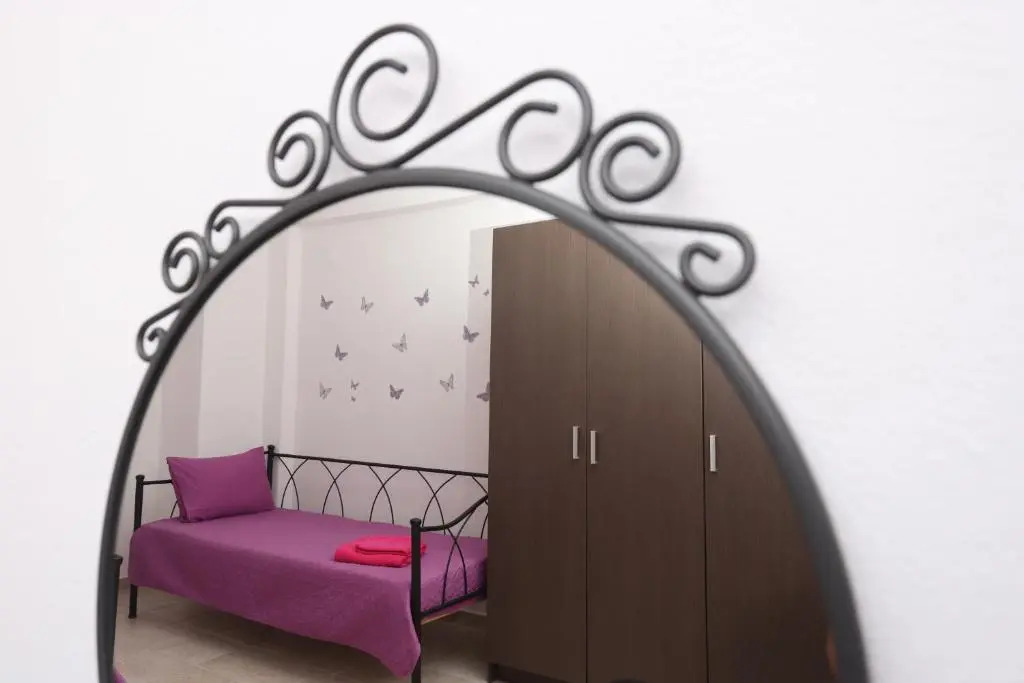 Chaideutos House
