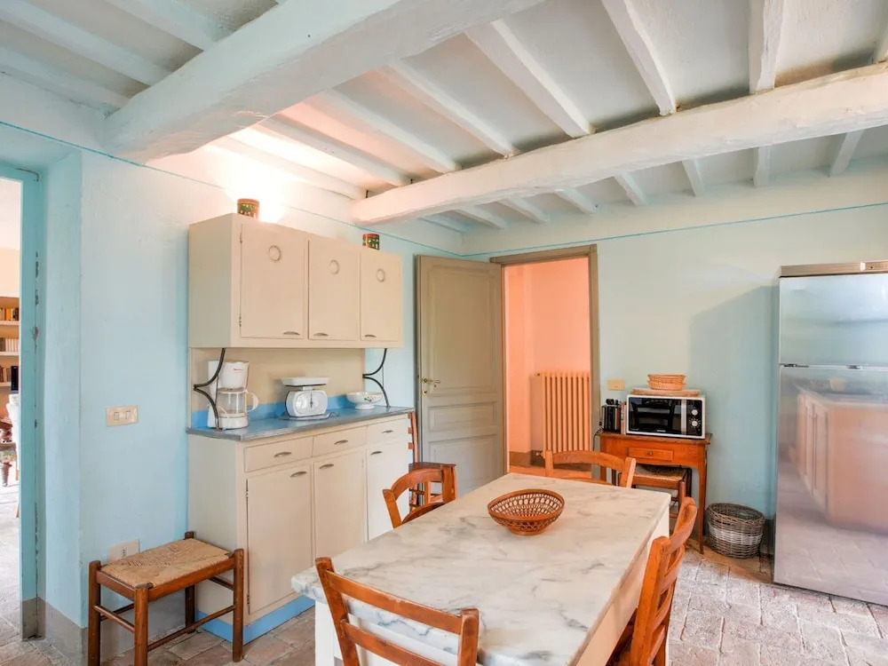 Villa in Sermugnano With Pool & Garden