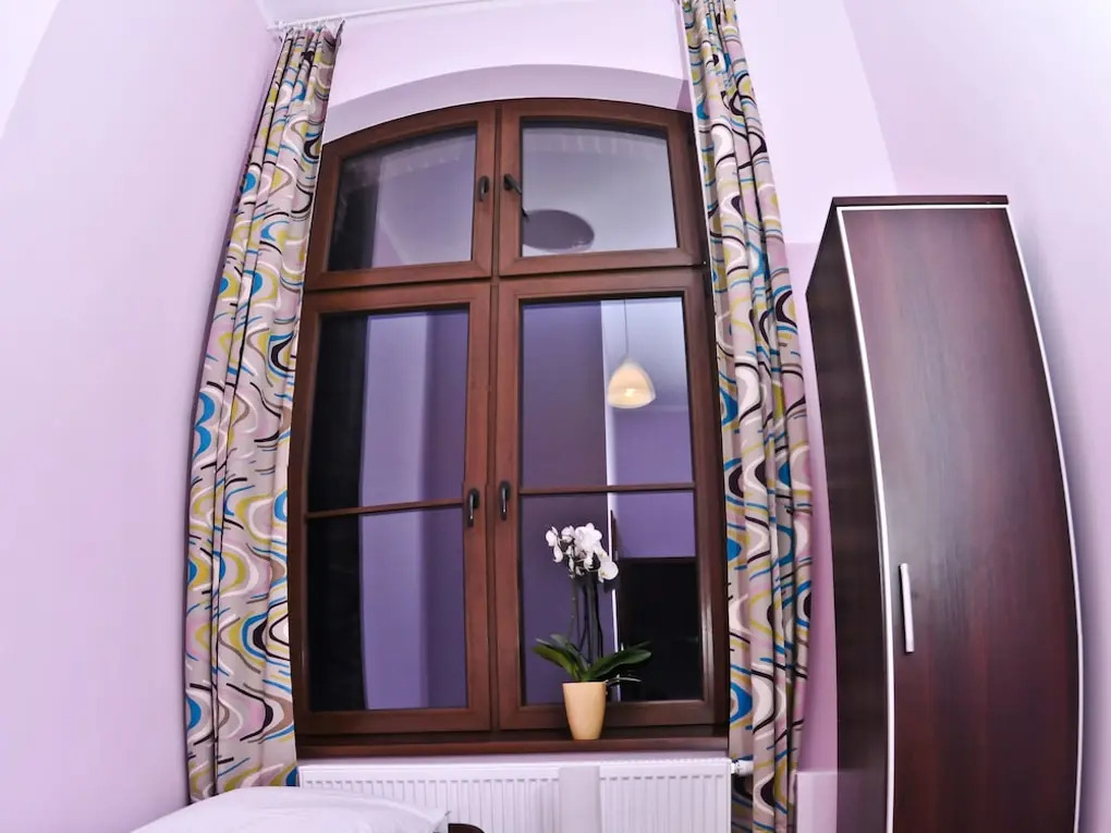 Big City Hostel