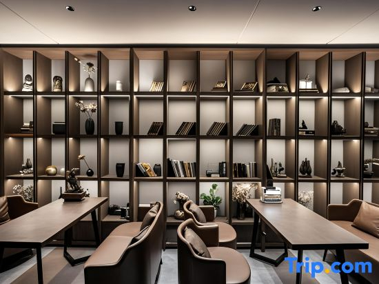 Jiaxing Hotel (Technician College of Fuyang Normal University)