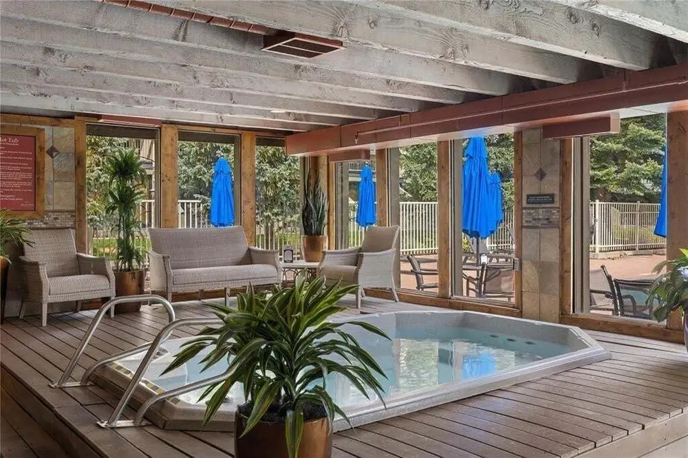 Luxury Stay Meets Family Fun: Premier 1br Retreat 1 Bedroom Condo