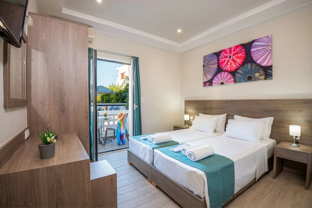 Sisi Breeze Hotel