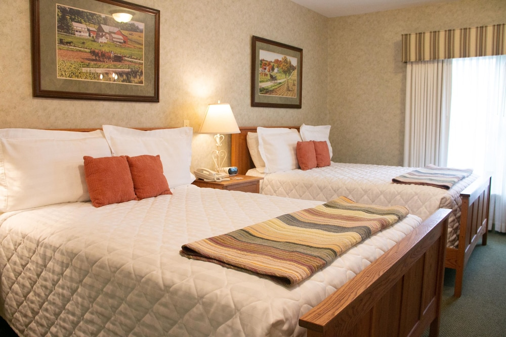 Essenhaus Inn & Conf. Center