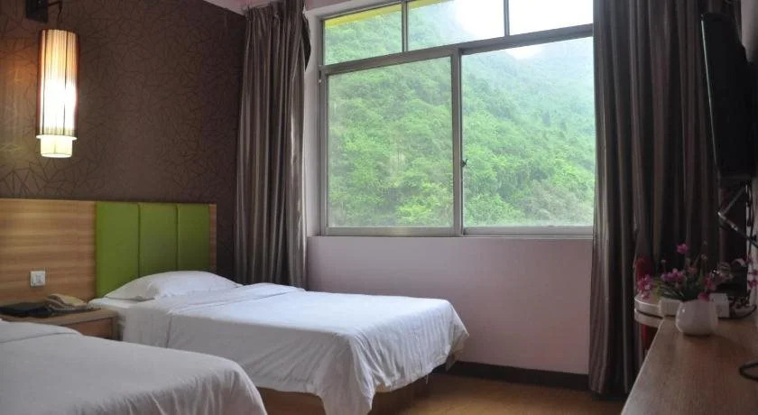 Yangshuo Harbour View Hotel