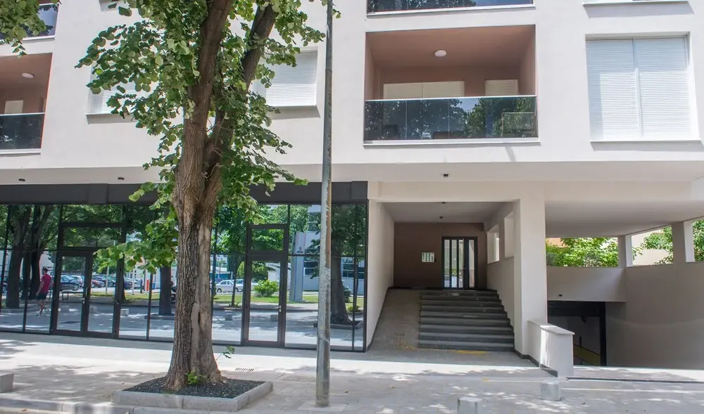 Apartment Ema