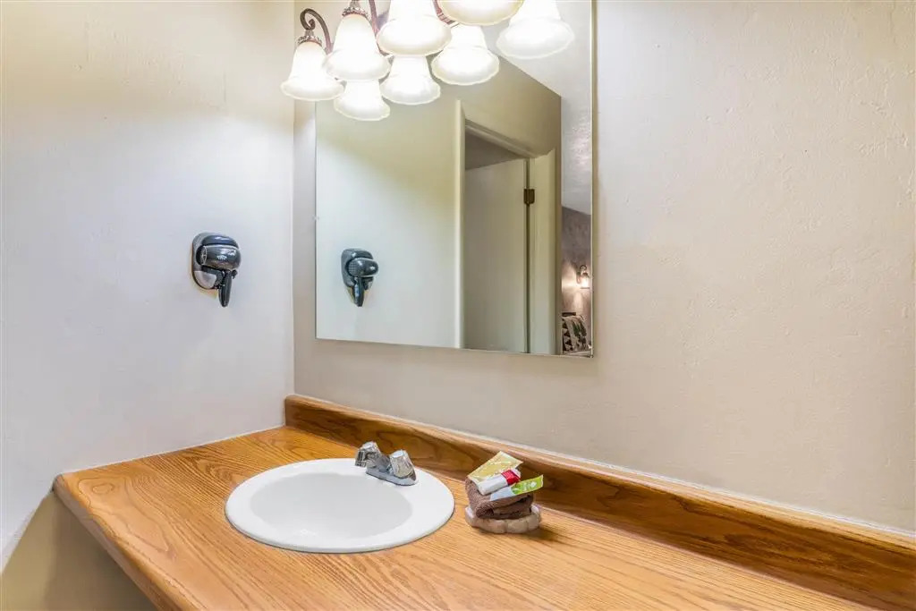 Travelodge by Wyndham Salina
