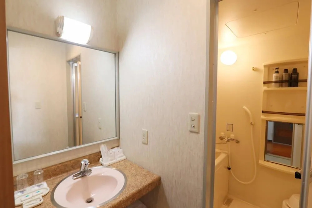 Ichiraku Onsen Hotel