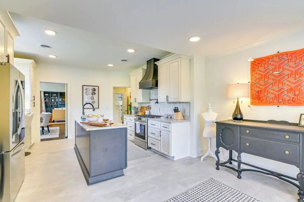 Starkville Estate 1 Mi to Msu: 2-unit Combo