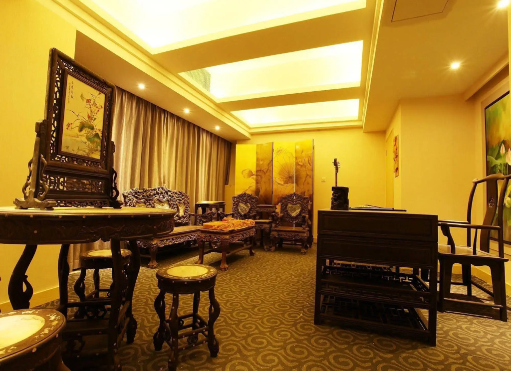 K-hotel
