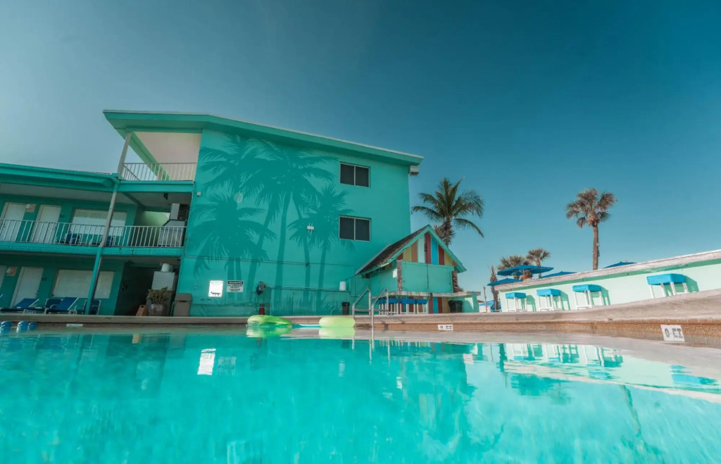 Thunderbird Beach Resort